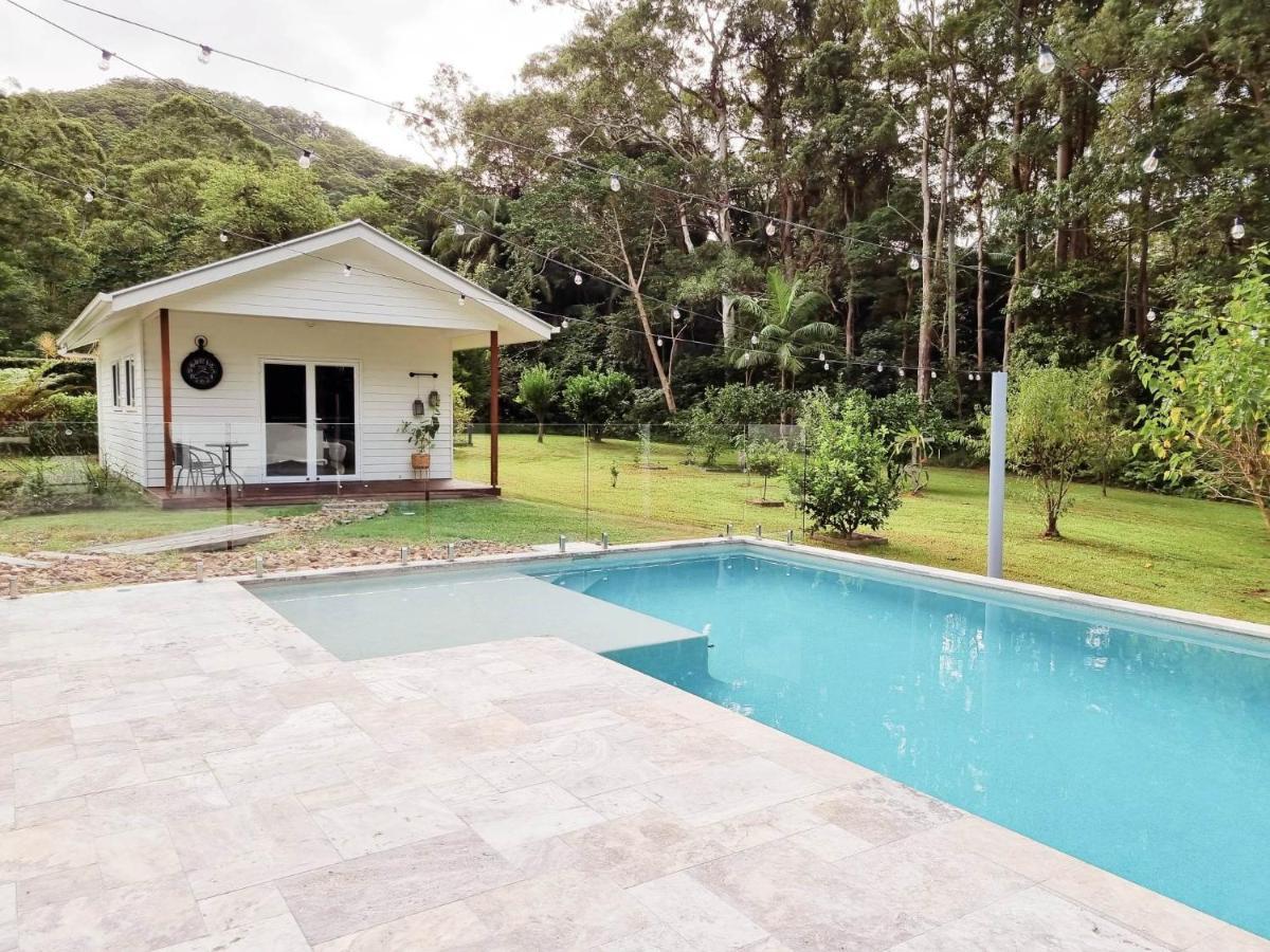 The Poolhaus Retreat - Peaceful Private Studio Valdora Luaran gambar